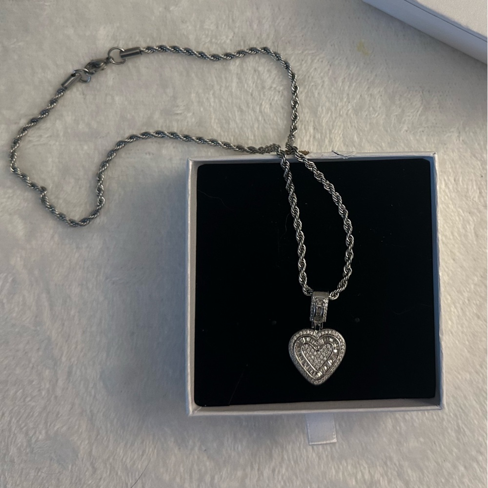 Silver Sparkling Heart Pendant Necklace